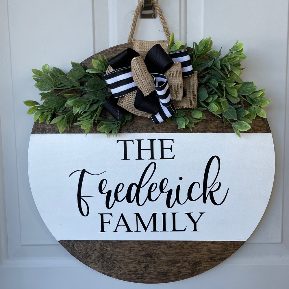 Family door hanger